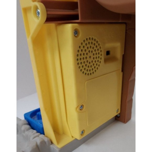 Fisher Price Little People Work Together Construction Set - Picture 9 of 9